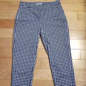 Checkered Cropped Pants